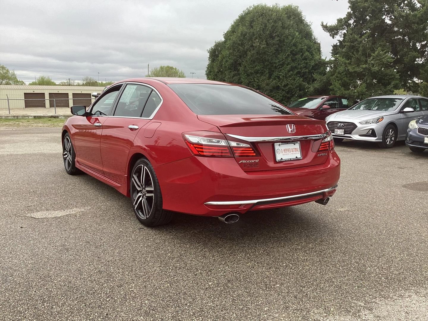 Used 2016 Honda Accord Sport image 8