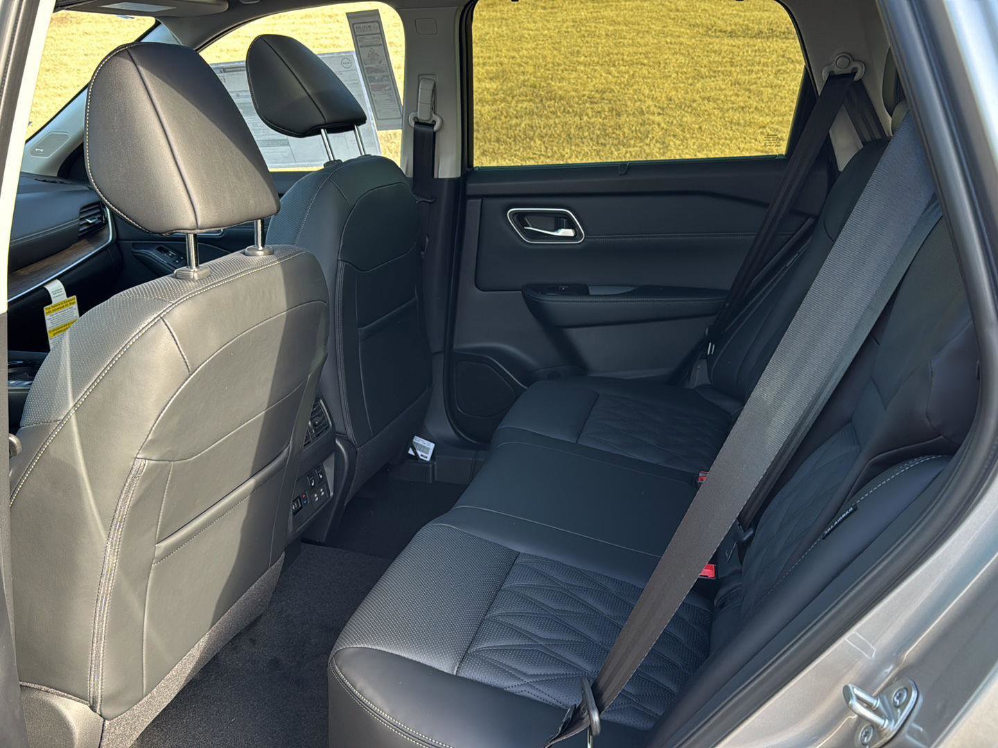 New 2026 Nissan Rogue Platinum w/ Platinum Premium Package image 9