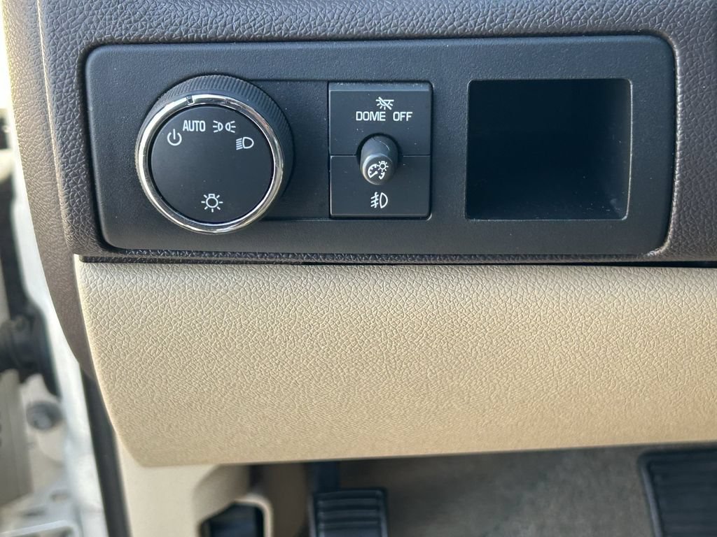 Used 2014 GMC Yukon Denali AWD/4WD image 25