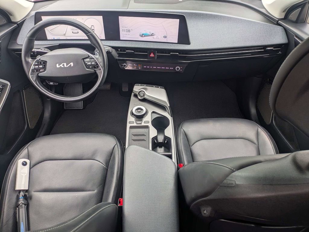 Used 2023 Kia EV6 Wind RWD image 16