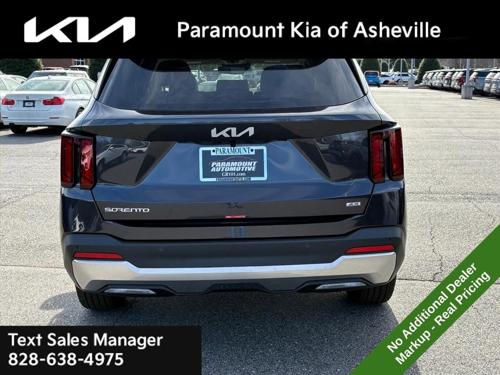 New 2026 Kia Sorento S w/ S Panoramic Sunroof Package image 5