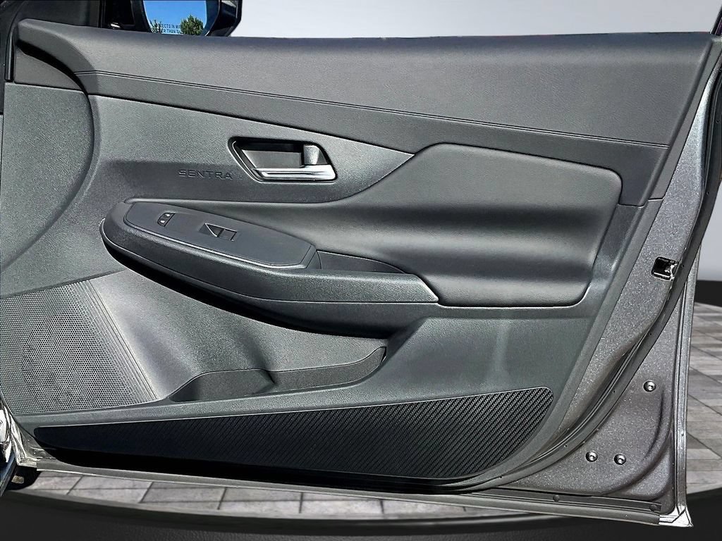 New 2026 Nissan Sentra SV w/ SV Convenience Package FWD image 30