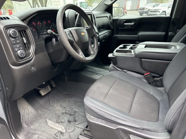 Used 2019 Chevrolet Silverado 1500 Custom w/ Custom Value Package AWD/4WD image 10