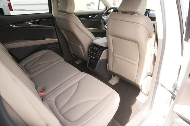 Used 2022 Lincoln Nautilus Reserve image 15