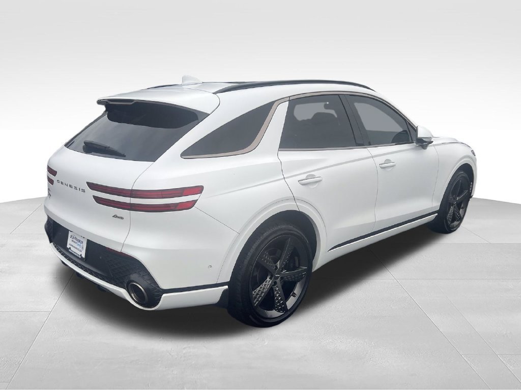 Used 2023 Genesis GV70 2.5T w/ Sport Prestige Package AWD/4WD image 5
