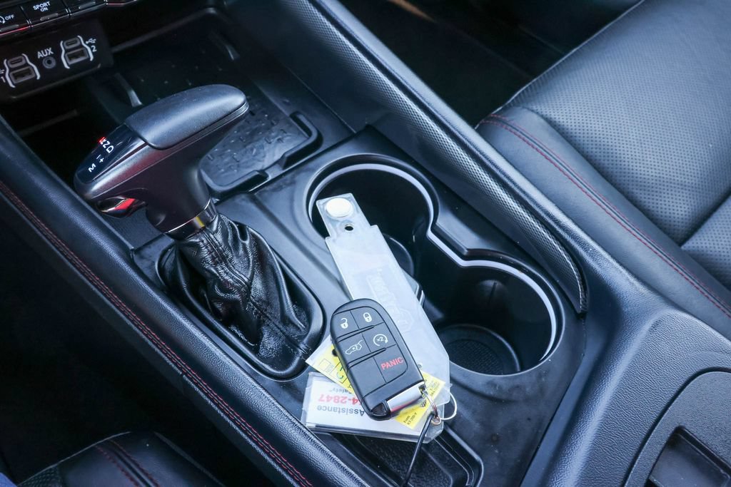 Used 2025 Dodge Durango GT AWD/4WD image 27