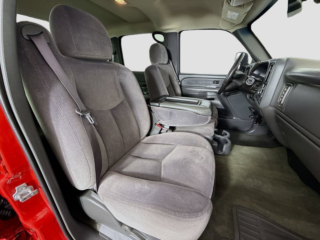 Used 2006 GMC Sierra 2500 SLE AWD/4WD image 24