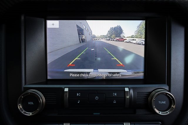 Used 2021 Ford Mustang Shelby GT500 w/ Carbon Fiber Track Pack image 8