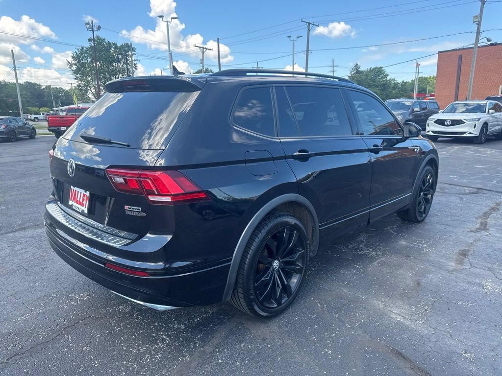 Used 2021 Volkswagen Tiguan SE R-Line AWD/4WD image 3