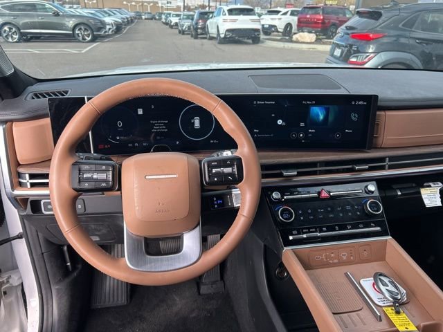 Used 2025 Hyundai Santa Fe Limited image 14