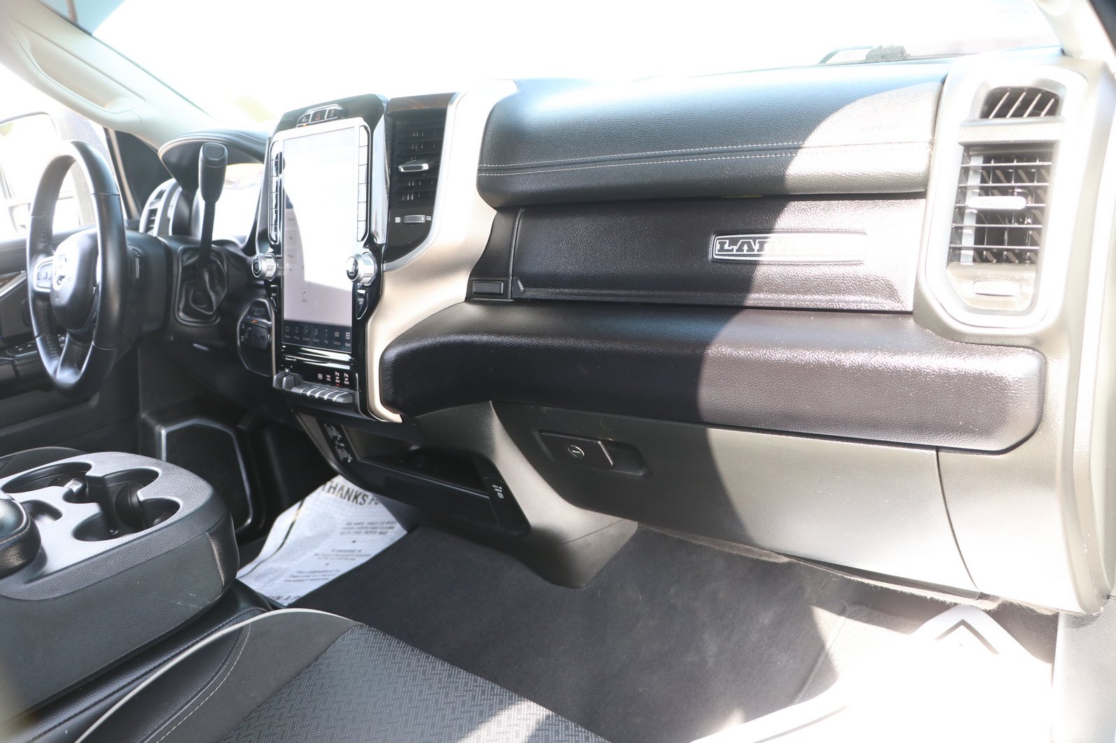 Used 2024 RAM 2500 Laramie w/ Safety Group AWD/4WD image 35