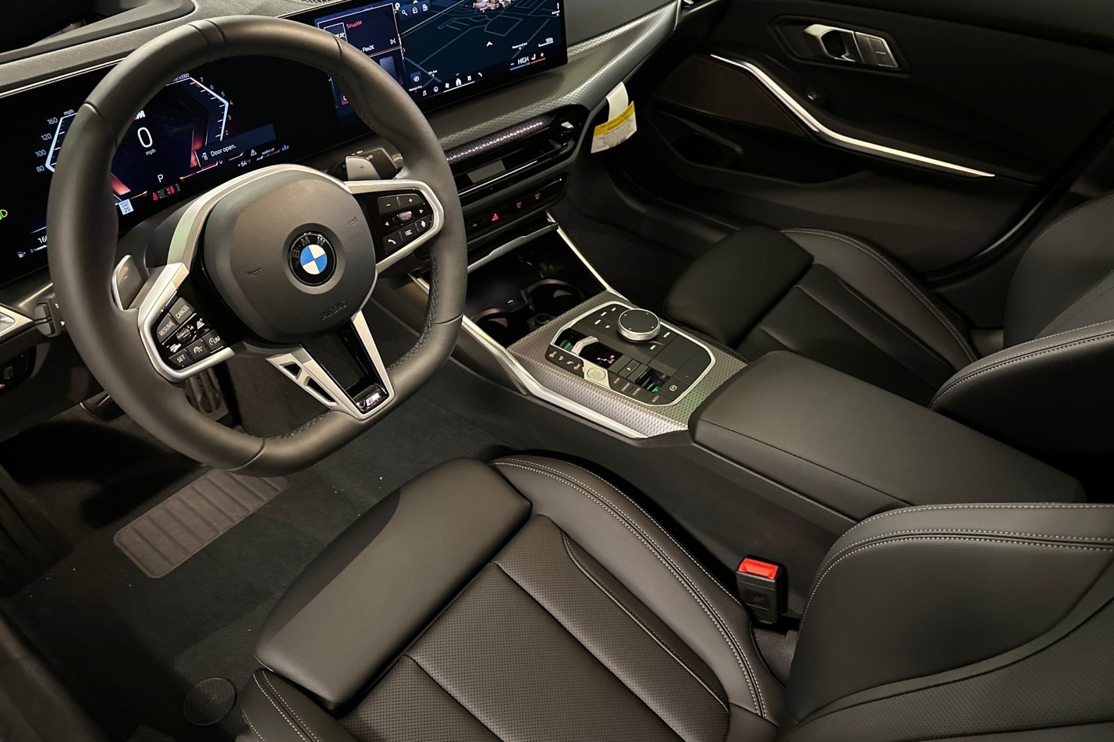 New 2026 BMW 330i xDrive Sedan w/ M Sport Package AWD/4WD image 4