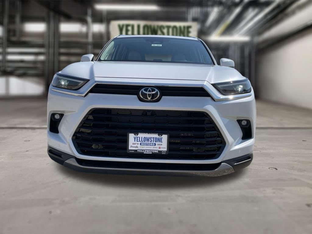 New 2026 Toyota Grand Highlander AWD image 36