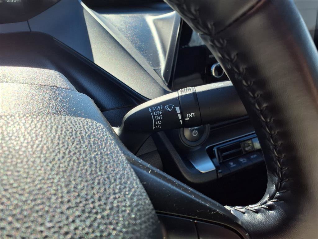 Used 2024 Toyota Prius LE image 16