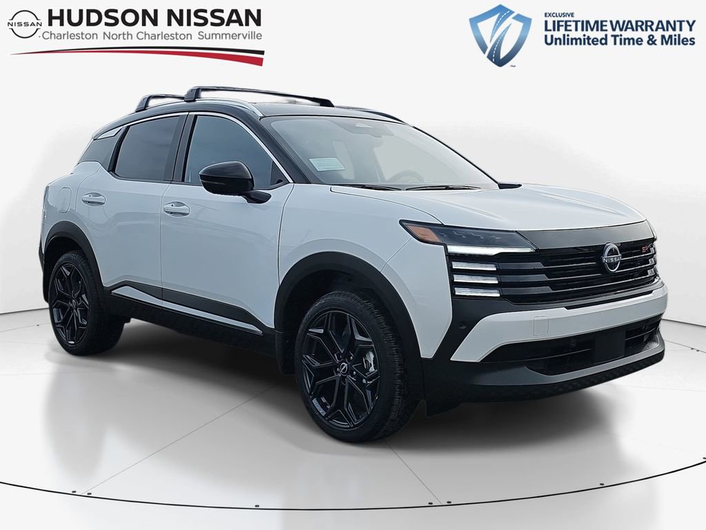 New 2026 Nissan Kicks SR w/ SR Premium Package FWD image 1