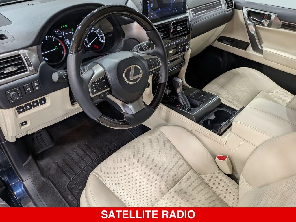 Used 2023 Lexus GX 460 Luxury w/ Sport Design Package AWD/4WD image 11