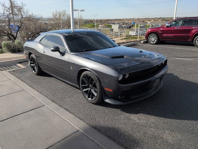Used 2017 Dodge Challenger R/T Scat Pack image 2