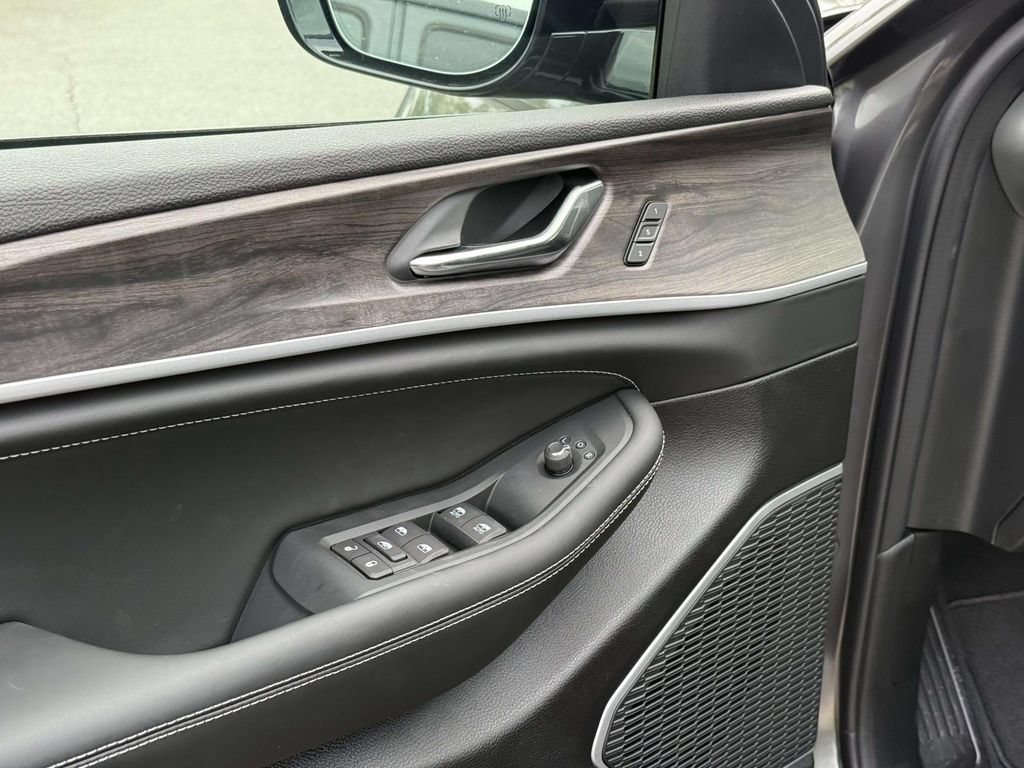 New 2026 Jeep Grand Cherokee Limited AWD/4WD image 32