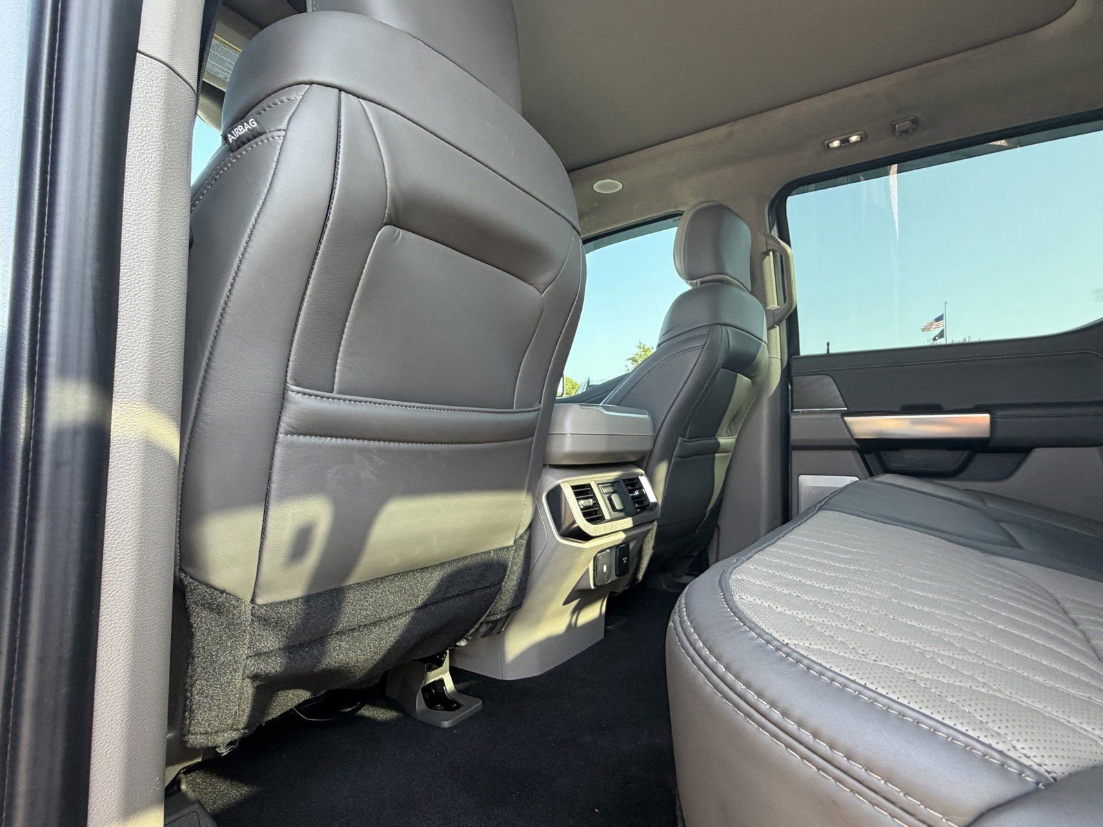 Used 2024 Ford F150 Platinum w/ Equipment Group 703A Plus image 17