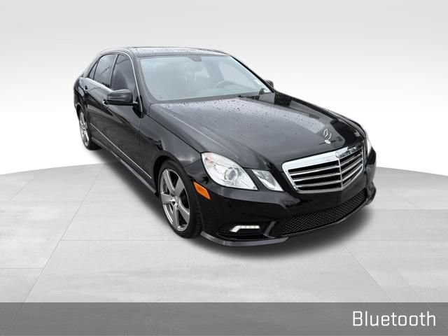 Used 2011 Mercedes-Benz E 350 4MATIC Sedan image 3