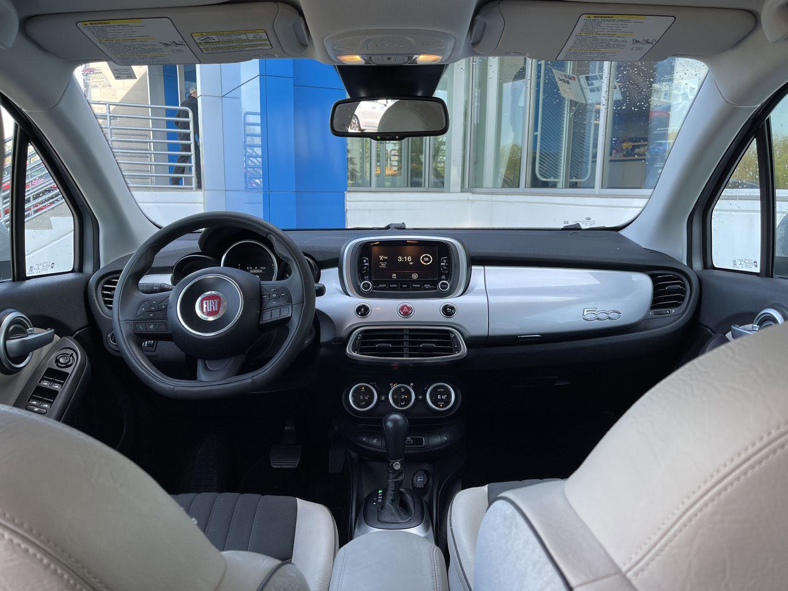 Used 2016 FIAT 500X Lounge image 22