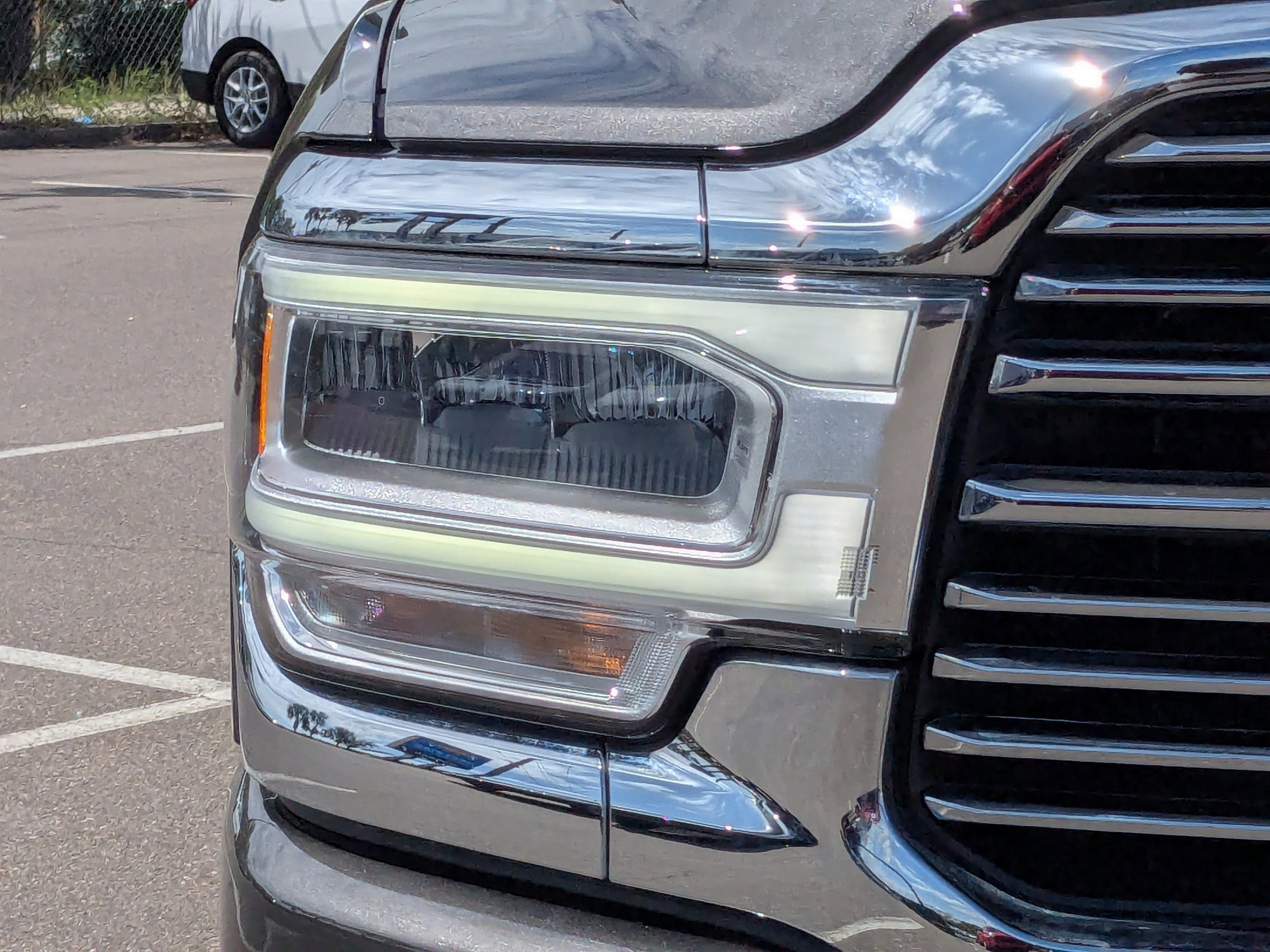 Used 2024 RAM 2500 Laramie image 9