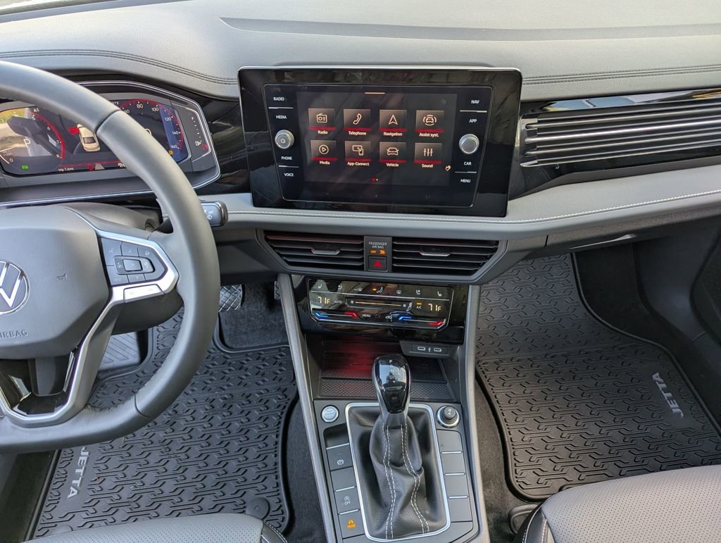 New 2026 Volkswagen Jetta SEL image 17