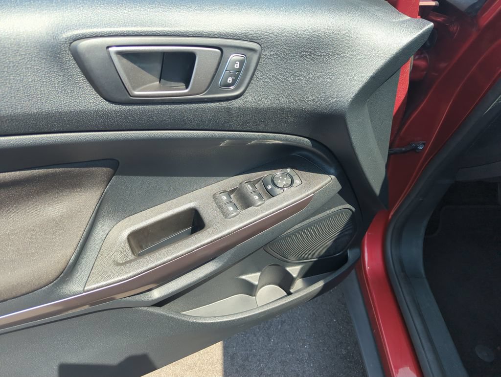 Used 2021 Ford EcoSport SE w/ SE Convenience Package FWD image 19