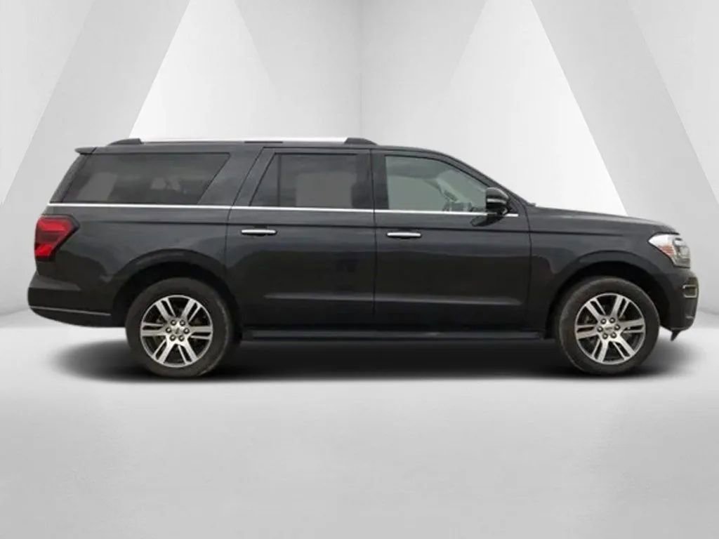 Used 2024 Ford Expedition Max Limited image 8