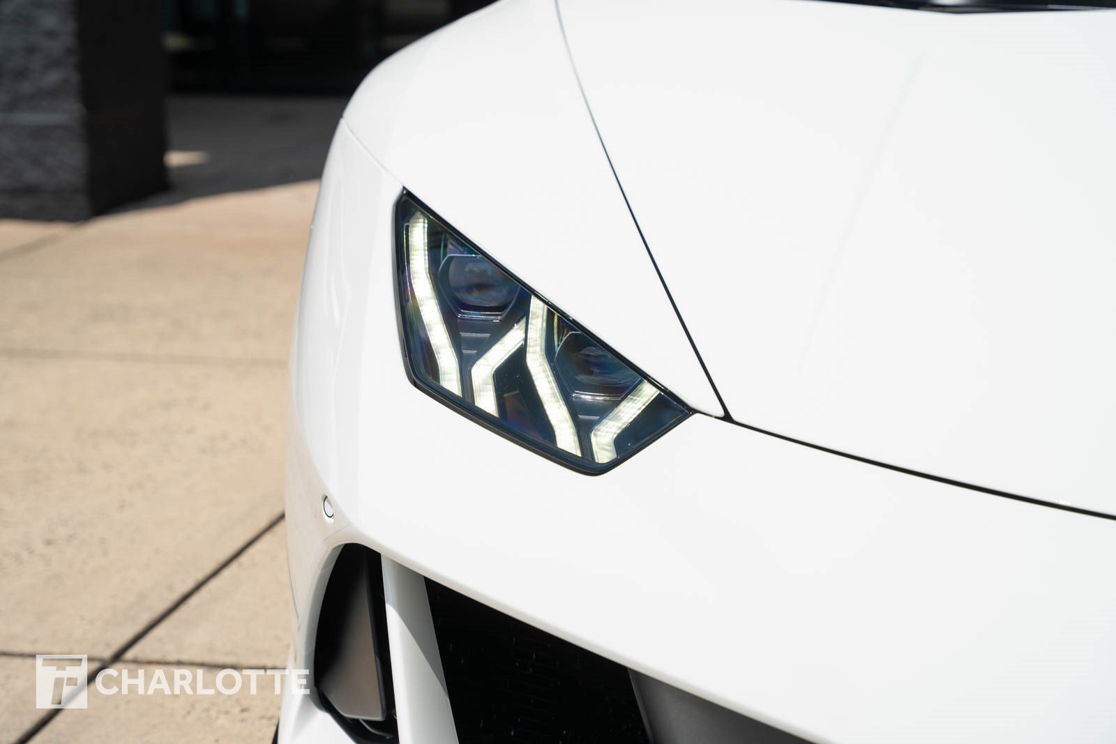 Used 2024 Lamborghini Huracan EVO AWD/4WD image 5