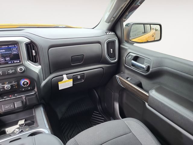 Used 2022 Chevrolet Silverado 1500 LT Trail Boss w/ LPO, Dark Essentials Package image 13