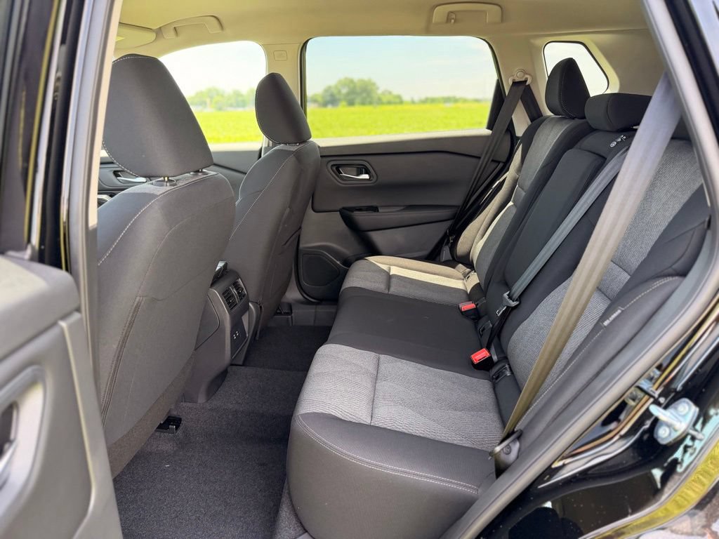 New 2026 Nissan Rogue SV w/ Rock Creek Premium Package AWD/4WD image 11