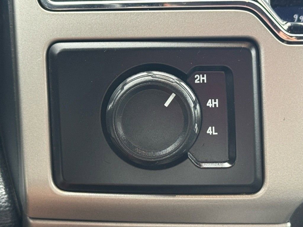 Used 2022 Ford F250 Lariat image 30