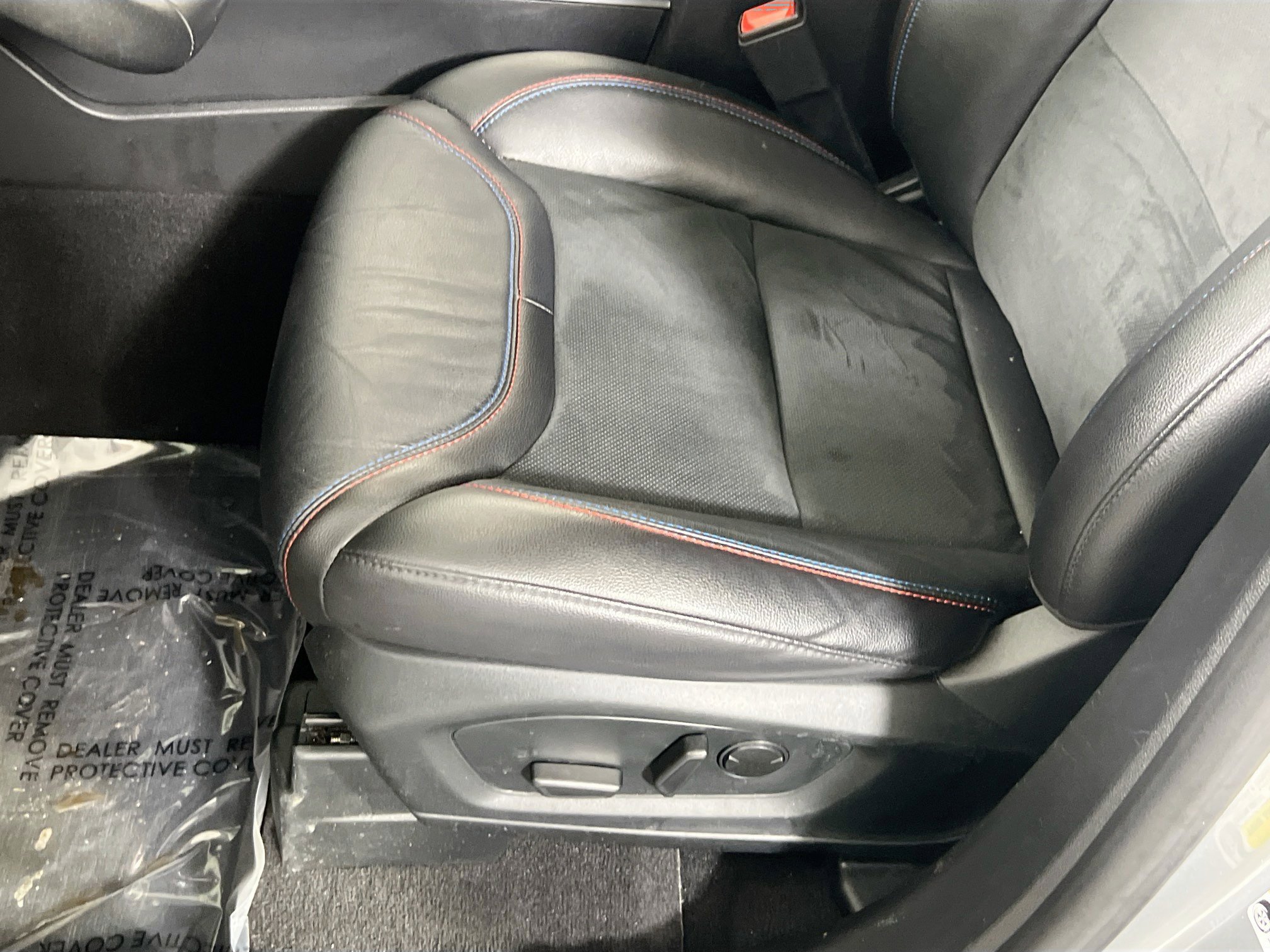 Used 2024 Ford Explorer ST w/ Equipment Group 401A image 19