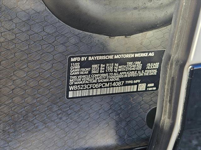 Used 2023 BMW iX xDrive50 w/ Premium Package image 24