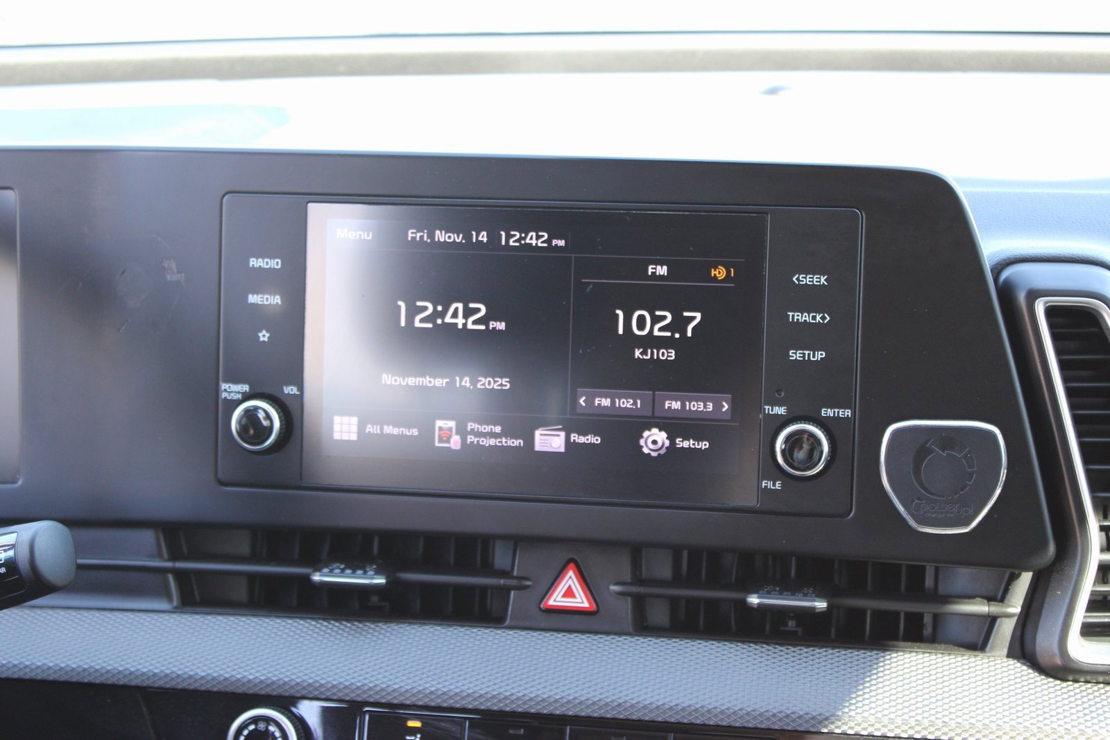 Used 2025 Kia Sportage LX image 23