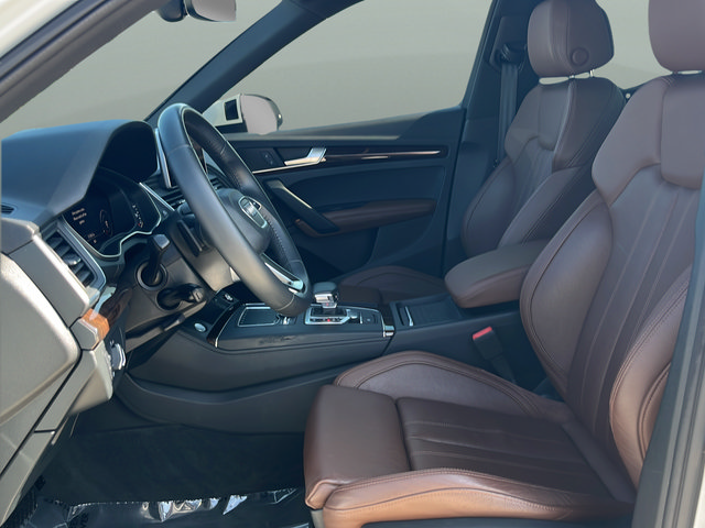 Used 2019 Audi Q5 Premium AWD/4WD image 13