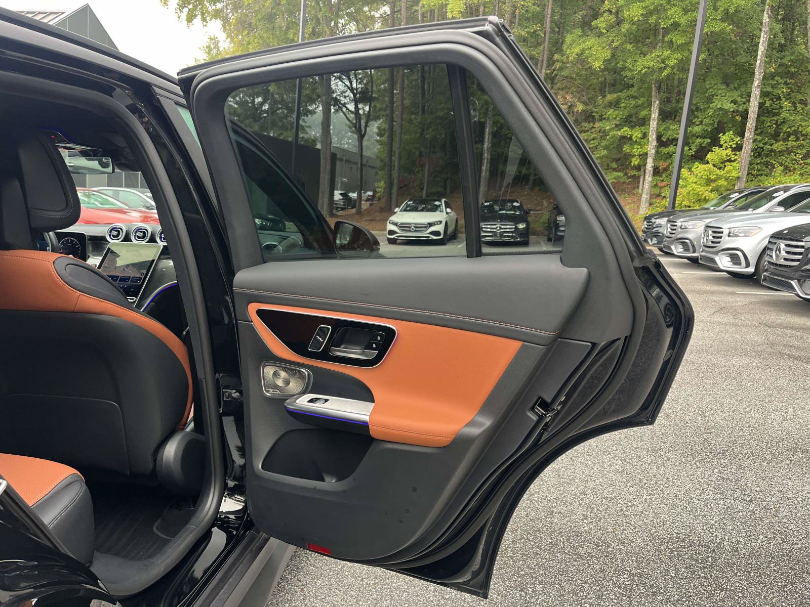 Certified 2025 Mercedes-Benz GLC 300 image 47