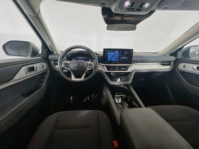 Used 2025 Ford Explorer Active RWD image 20