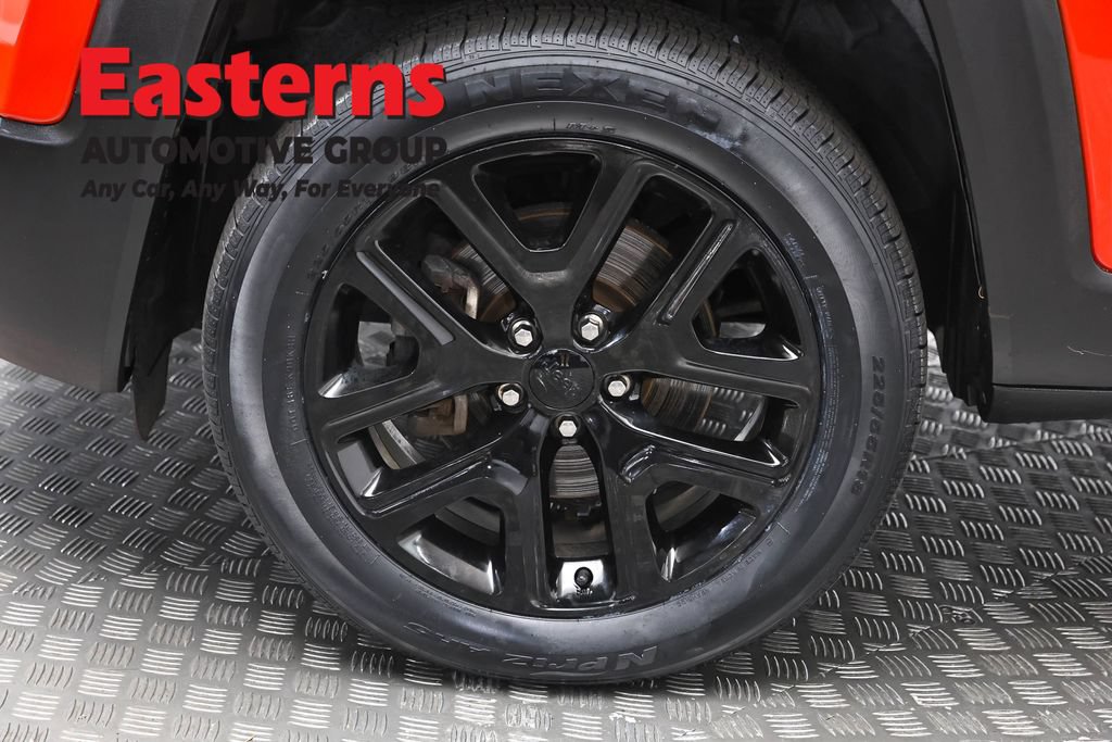 Used 2018 Jeep Renegade Altitude AWD/4WD image 33
