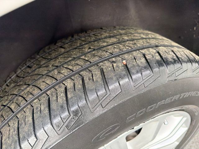 Used 2018 Cadillac XT5 FWD image 28