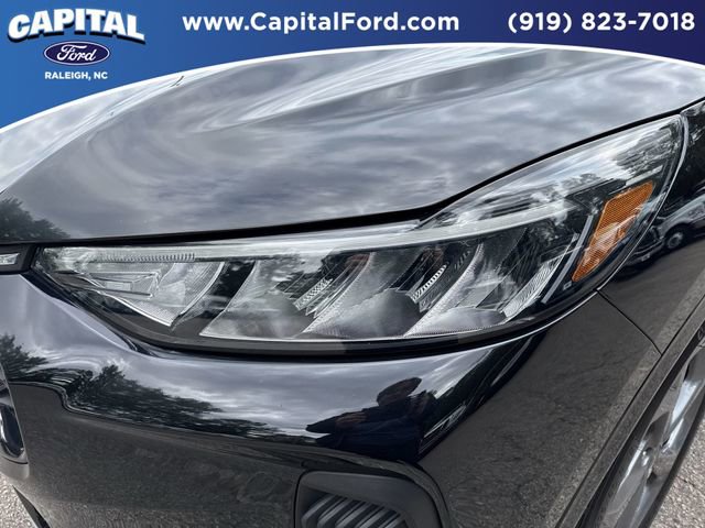 Certified 2024 Ford Escape ST-Line w/ Tech Pack #1 AWD/4WD image 11