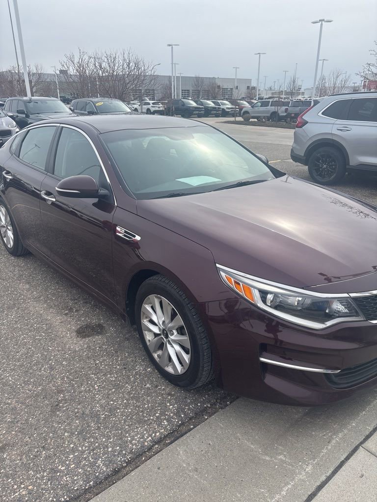 Used 2016 Kia Optima LX image 7