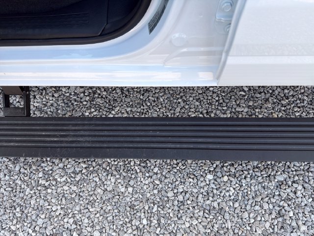 New 2026 RAM 1500 Laramie AWD/4WD image 13
