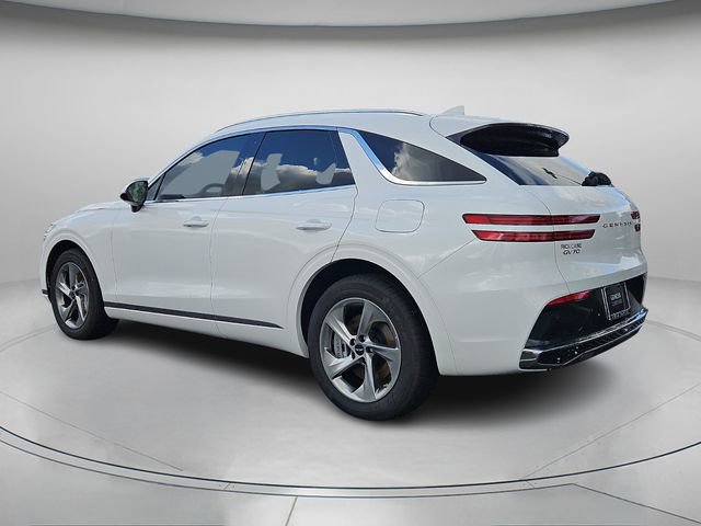Used 2026 Genesis GV70 2.5T Select image 6