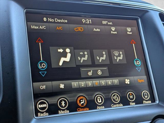 Used 2018 Jeep Grand Cherokee Altitude RWD image 7