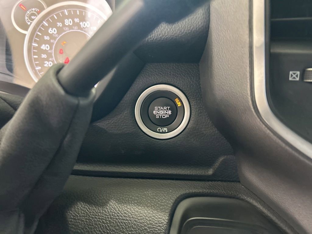 Used 2025 RAM 2500 Big Horn AWD/4WD image 49