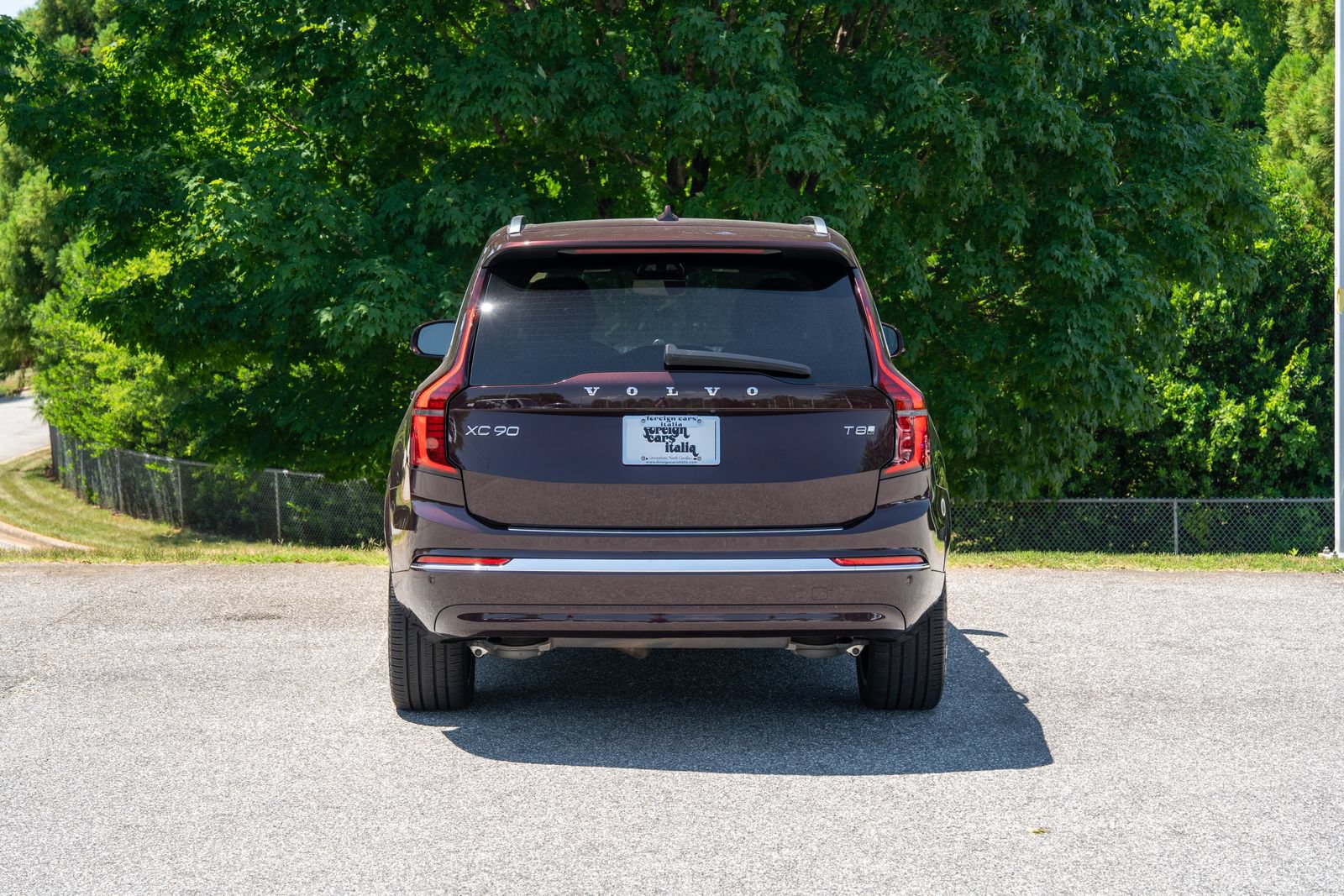 Used 2025 Volvo XC90 T8 Ultra AWD/4WD image 6