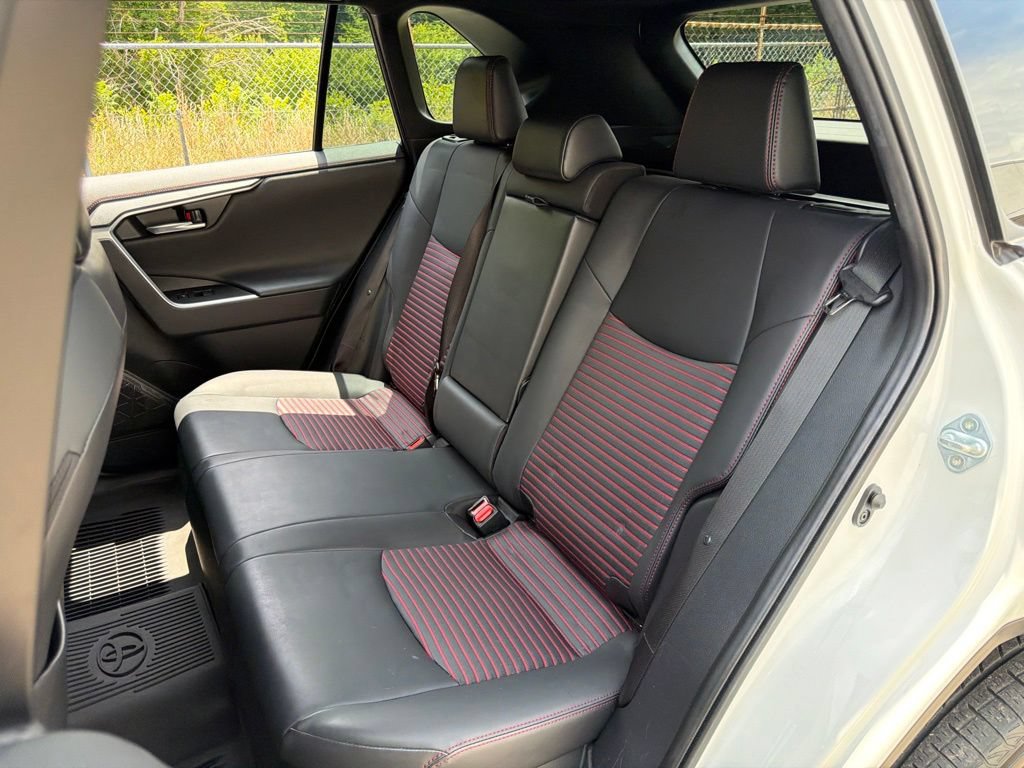 Used 2022 Toyota RAV4 XSE w/ Weather Package AWD/4WD image 22