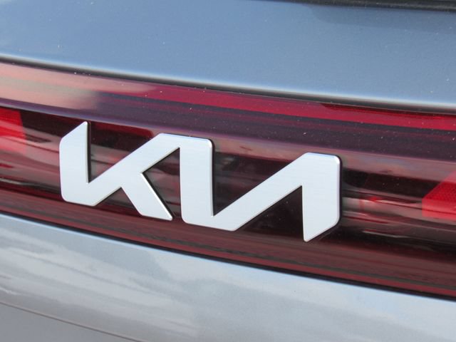 Used 2024 Kia Seltos S FWD image 13